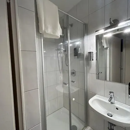 Westend#204 Apartman